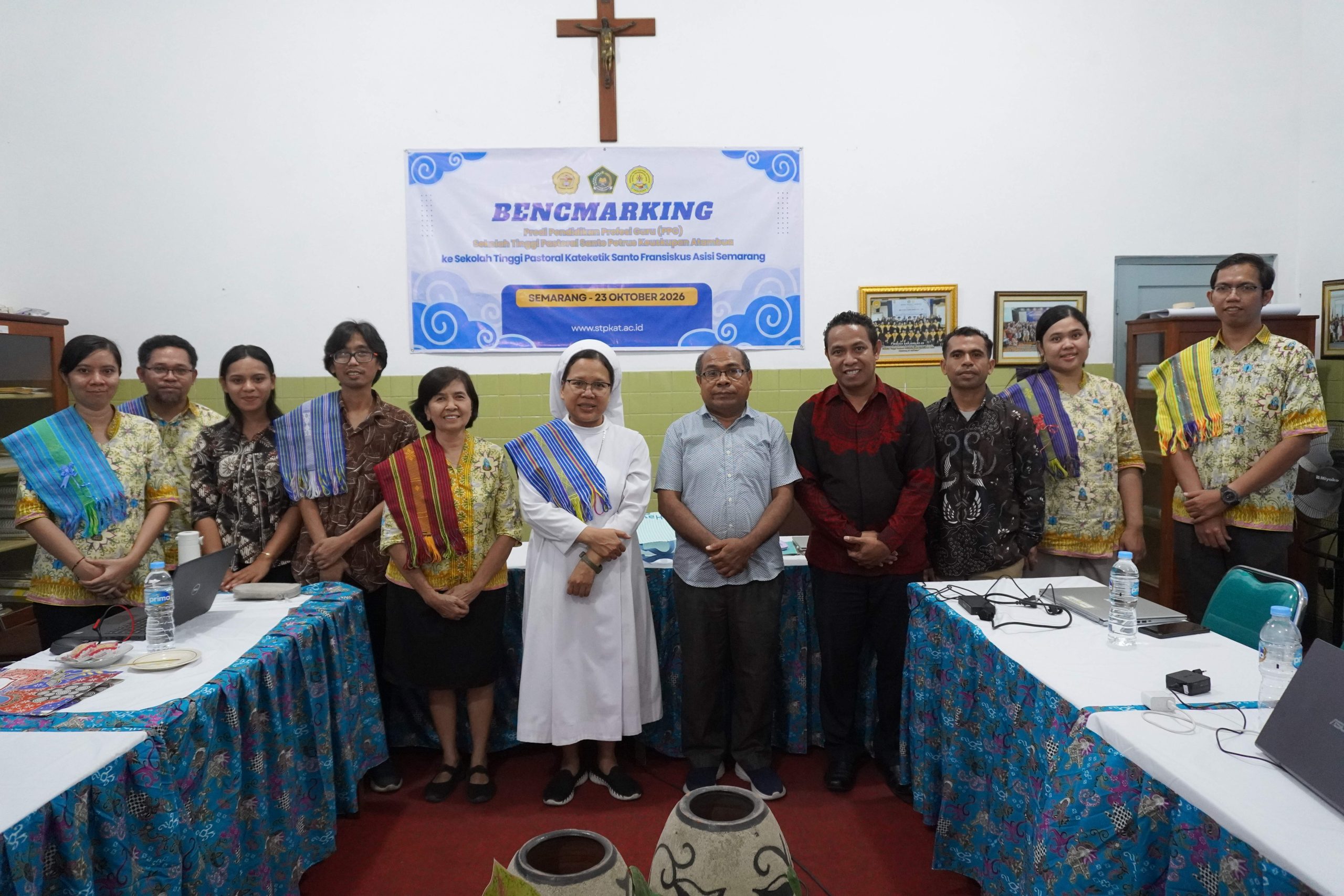 STP Santo Petrus Keuskupan Atambua berkunjung ke STPKat Santo Fransiskus Asisi Semarang dalam rangka Benchmarking